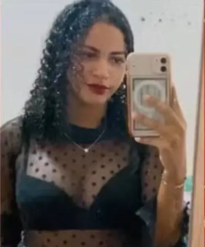 Jovem grávida de cinco meses morre após colidir moto contra poste em Ariquemes (RO)