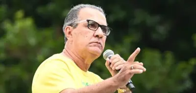 PF faz busca e apreensão contra Silas Malafaia