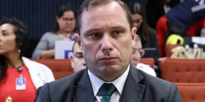 Com acordo de delação, STF condena Mauro Cid a 2 anos em regime aberto