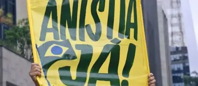 Associação de advogados critica participação de artistas em ato contra a anistia