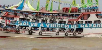 Concurso de ornamentação de embarcações no Pará