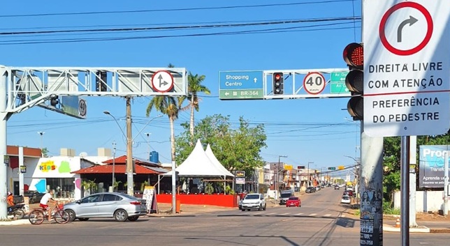 Direita Livre ganha força em Porto Velho e ajuda a desafogar o trânsito nos principais cruzamentos