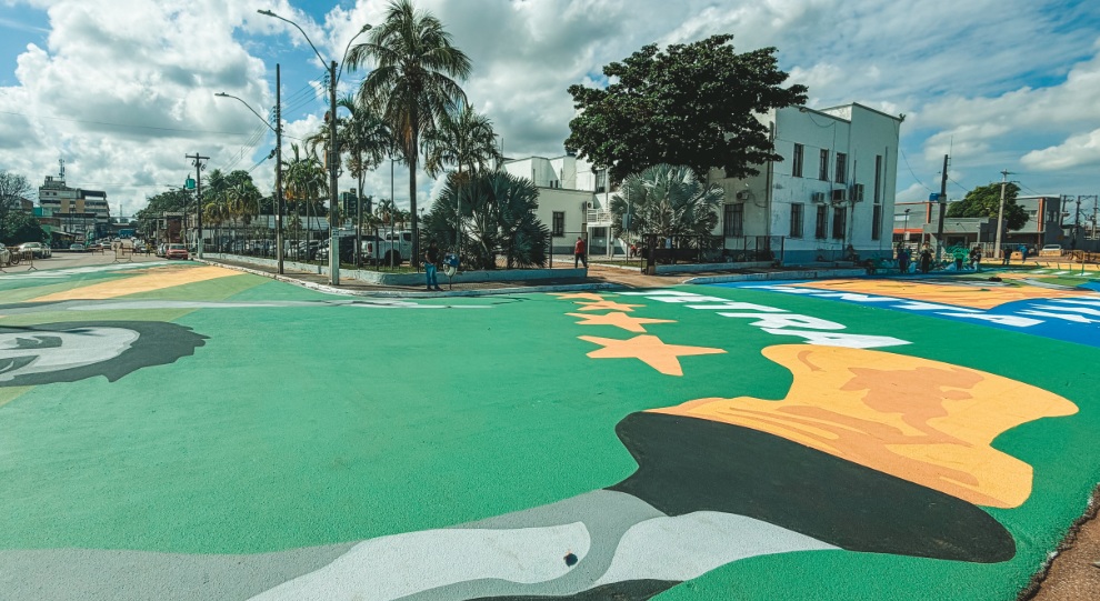 Pintura temática mobiliza operação de trânsito na região central de Porto Velho
